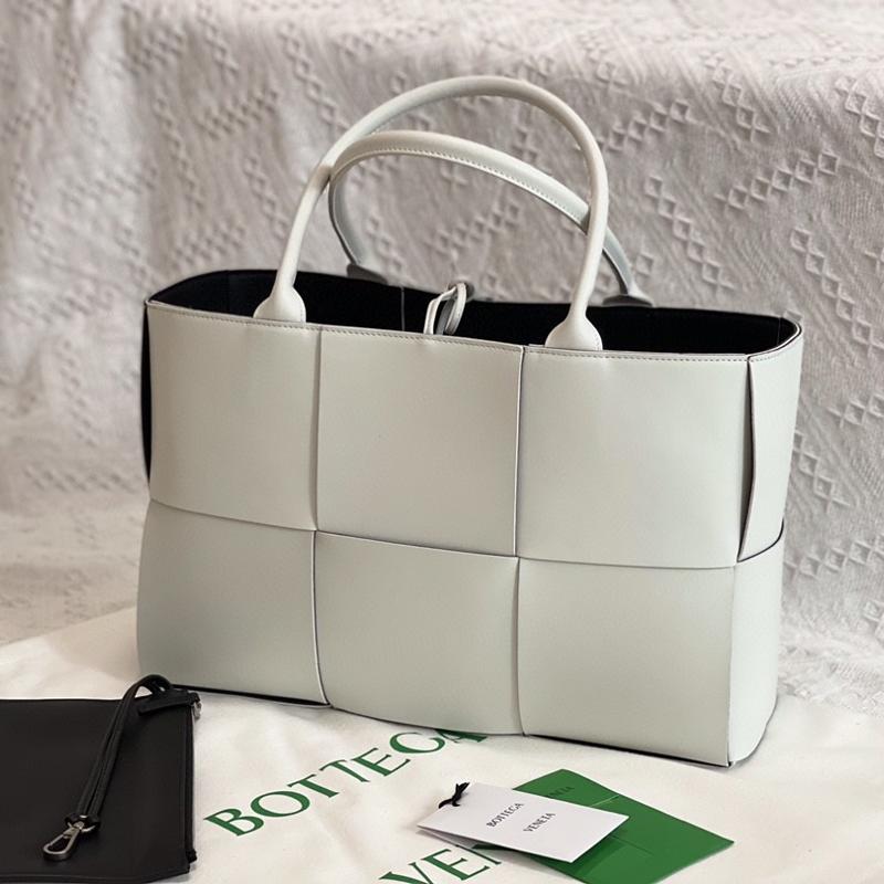 Bottega Veneta Handbags 609175 Plain White Collar Black